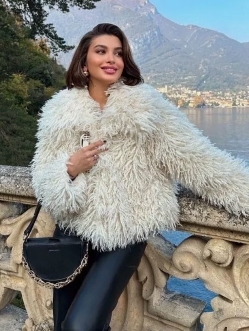 Zara Ecru Shaggy Faux Fur Jacket Size Large